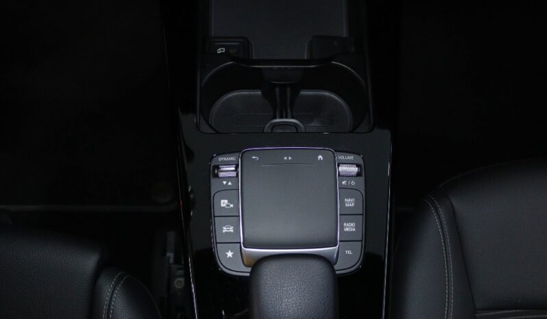 MERCEDES-BENZ Classe CLA Shooting Brake 250 E STYLE PLUS completo