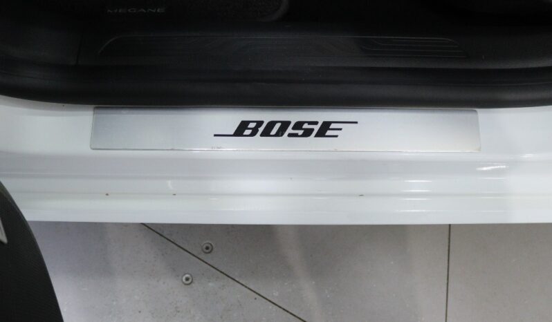 RENAULT Mégane IV 1.3 TCE BOSE EDITION completo
