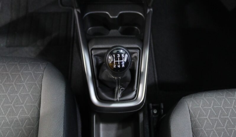 SUZUKI SWIFT 1.2 MILD HYBRID S3 completo