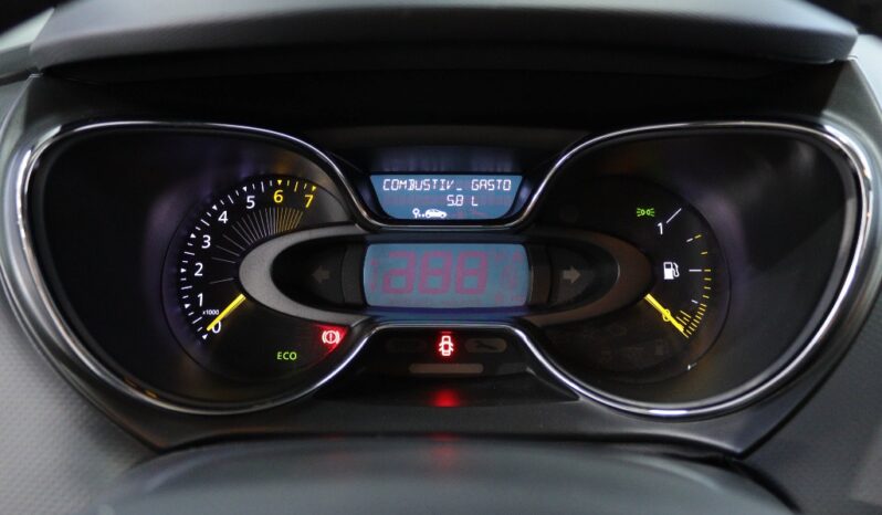 RENAULT Captur 1.2 TCE EXCLUSIVE EDC completo