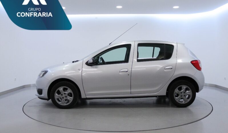 DACIA Sandero 0.9 TCE SL 10 ANOS completo