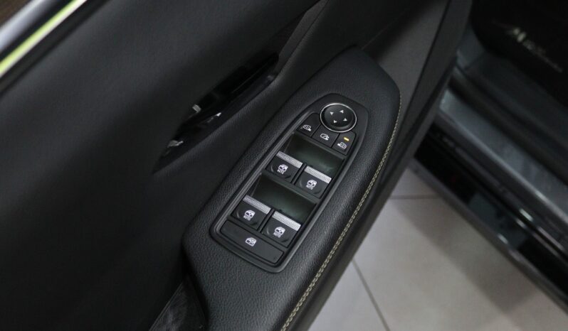 RENAULT Mégane E-Tech 60 kWh EV60 ICONIC OPTIMUM CHARGE completo