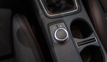 MERCEDES-BENZ Classe CLA Sho.Brake 180 D AMG LINE completo