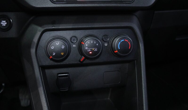 DACIA Sandero Stepway 1.0 TCE EXPRESSION completo