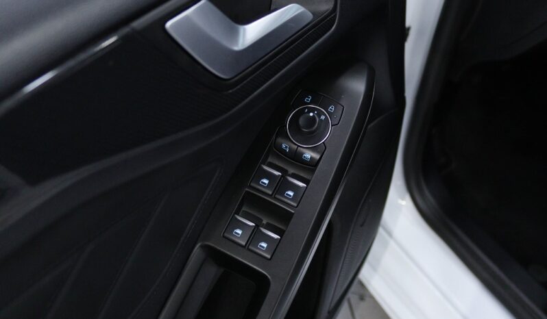 FORD Focus Station Wagon 1.0 ECOBOOST MHEV ST-LINE X completo