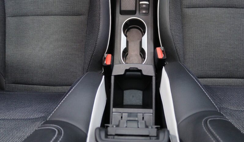RENAULT CAPTUR 1.0 TCE TECHNO completo