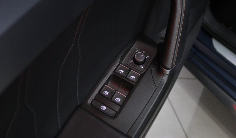 CUPRA Leon 1.4 E-HYBRID VZ DSG completo