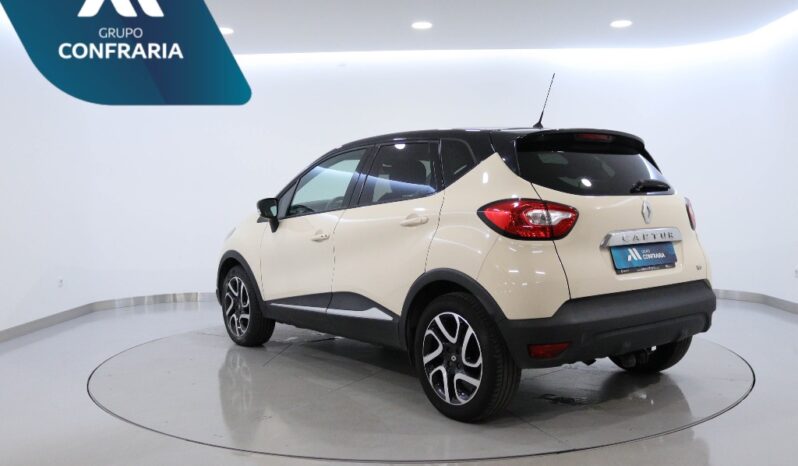 RENAULT Captur 1.2 TCE EXCLUSIVE EDC completo