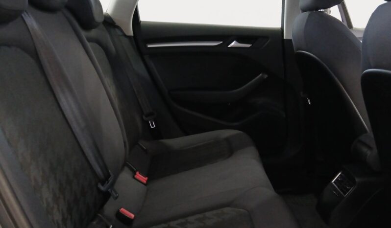 AUDI A3 Sportback 1.6 TDI ADVANCE completo