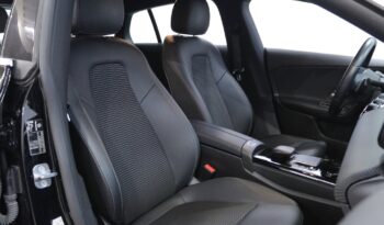 MERCEDES-BENZ Classe CLA Shooting Brake 250 E STYLE PLUS completo