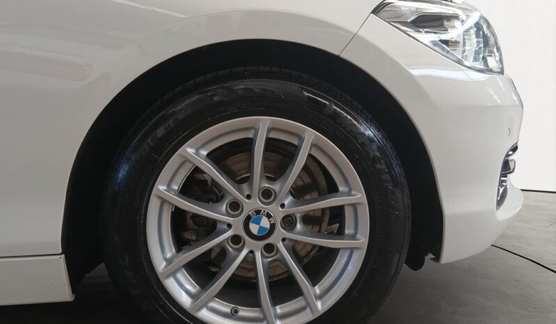 BMW Serie LCI 2 116 D LINE SPORT AUTO completo