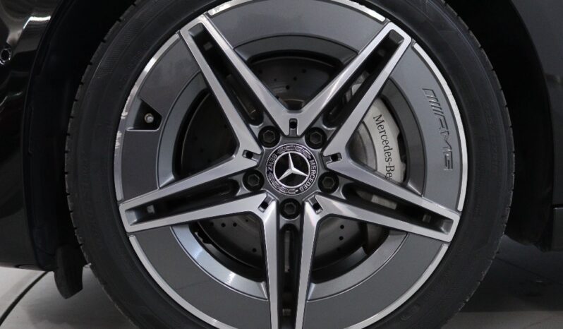 MERCEDES-BENZ Classe C Station 300 E AMG LINE completo