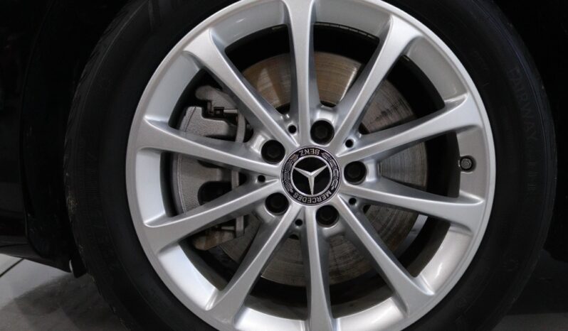 MERCEDES-BENZ Classe CLA Shooting Brake 250 E STYLE PLUS completo