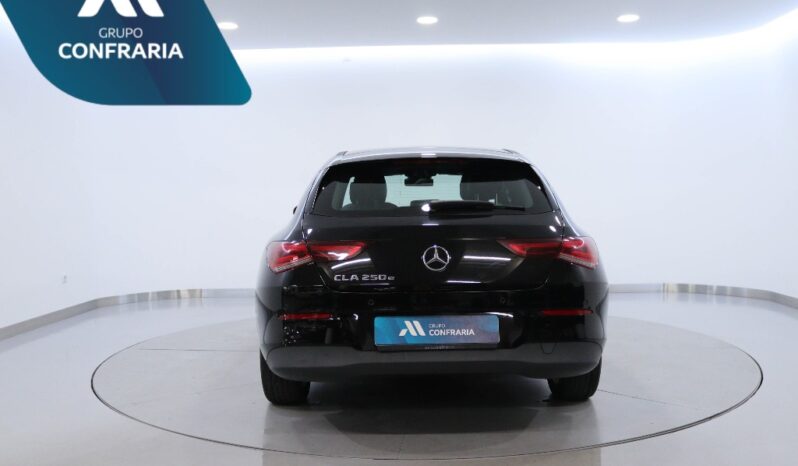 MERCEDES-BENZ Classe CLA Shooting Brake 250 E STYLE PLUS completo