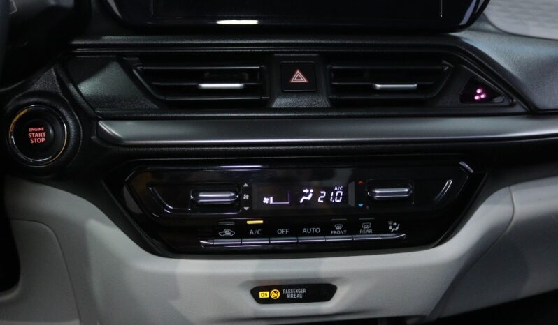 SUZUKI SWIFT 1.2 MILD HYBRID S3 completo