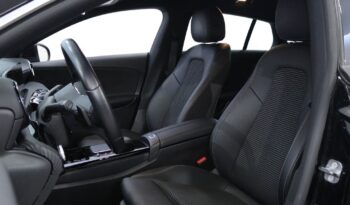 MERCEDES-BENZ Classe CLA Shooting Brake 250 E STYLE PLUS completo