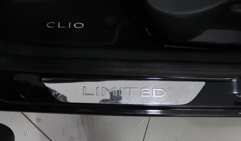 RENAULT Clio IV Fase II 1.5 DCI LIMITED EDITION completo