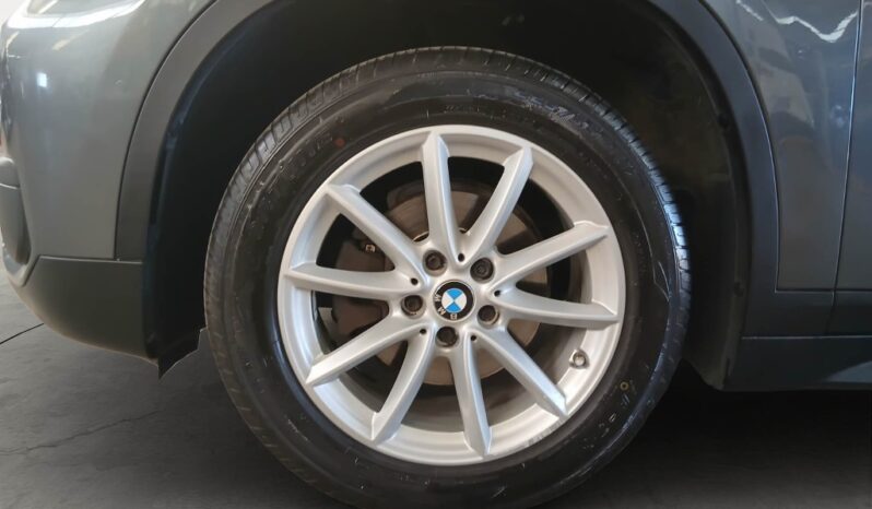 BMW X1 16 D SDRIVE completo