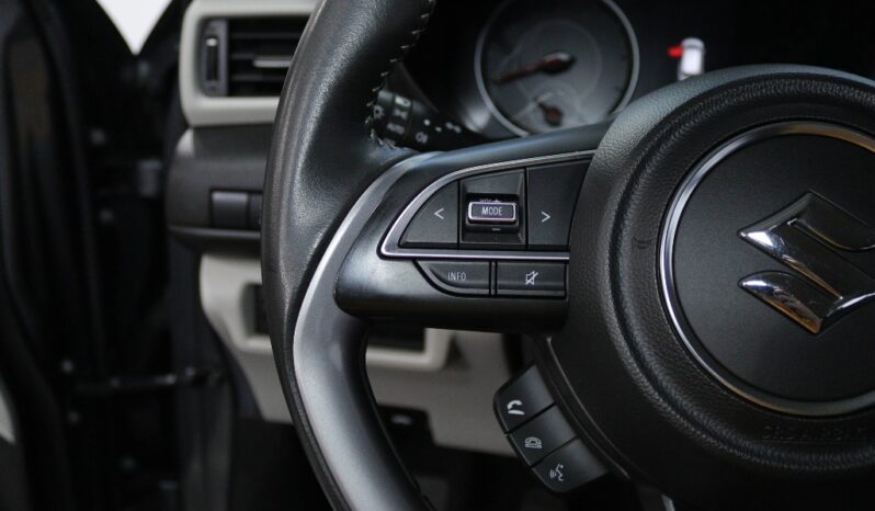 SUZUKI SWIFT 1.2 MILD HYBRID S3 completo
