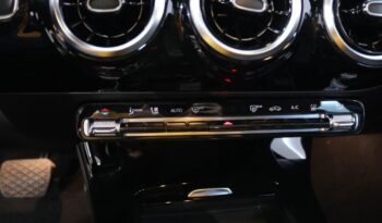 MERCEDES-BENZ Classe CLA Shooting Brake 250 E STYLE PLUS completo