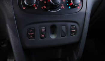 DACIA Sandero 0.9 TCE SL 10 ANOS completo
