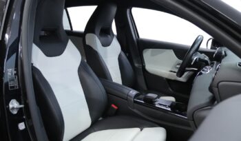 MERCEDES-BENZ Classe A 180 D AMG LINE AUT. completo