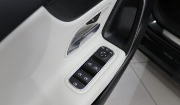 MERCEDES-BENZ Classe A 180 D AMG LINE AUT. completo