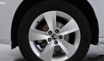 SKODA Kamiq 1.0 TSI DSG completo