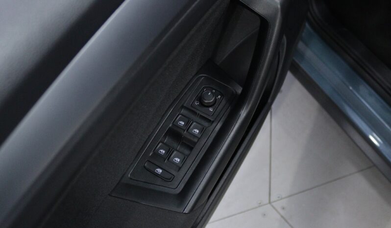 VOLKSWAGEN T-Roc 1.0 TSI LIFE completo