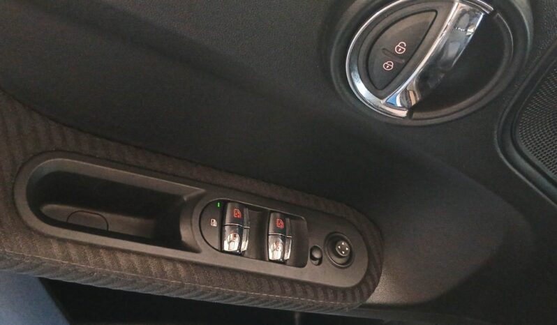 MINI Mini Countryman ONE D AUTO completo