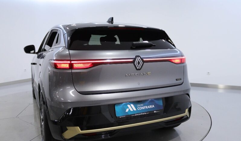 RENAULT Mégane E-Tech 60 kWh EV60 ICONIC OPTIMUM CHARGE completo