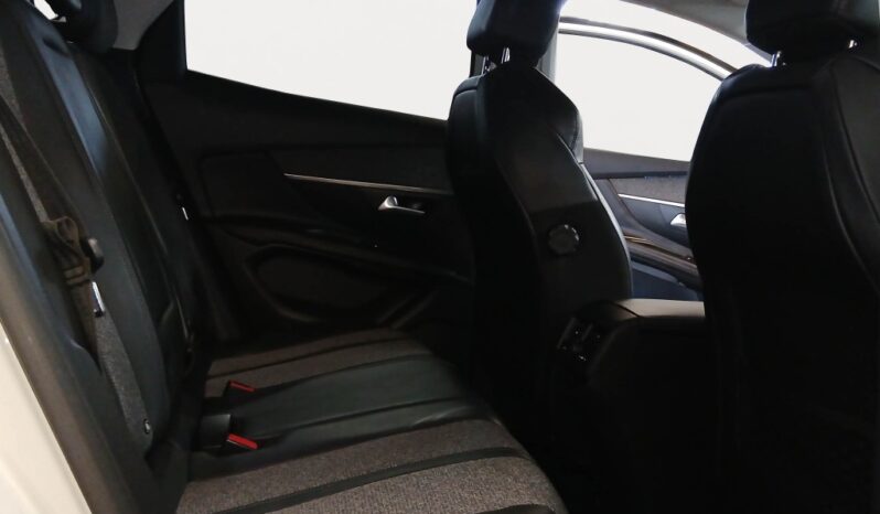 PEUGEOT 3008 1.5 BLUEHDI ALLURE EAT8 completo