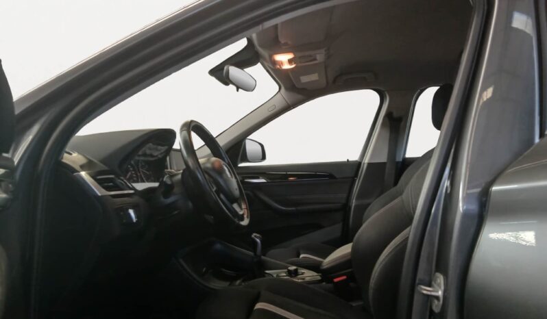 BMW X1 16 D SDRIVE completo