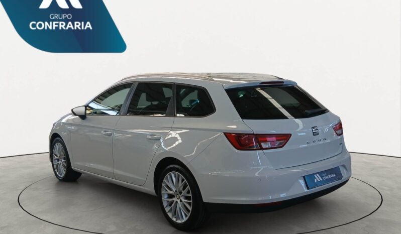 SEAT Leon ST 1.6 TDI YLE S/S completo
