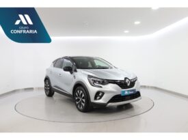 RENAULT CAPTUR 1.0 TCE TECHNO
