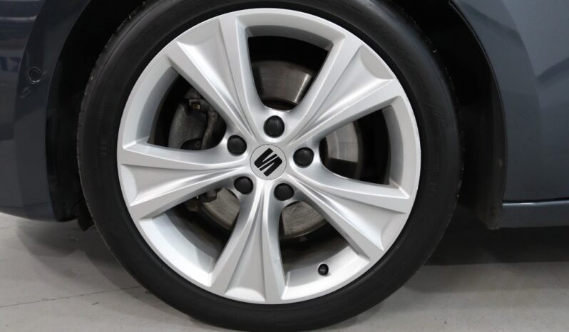 SEAT Leon Sportstourer 2.0 TDI FR DSG completo