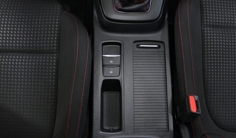 FORD Focus 1.0 ECOBOOST MHEV ST-LINE completo