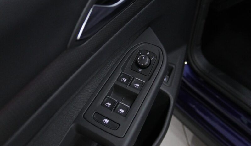 VOLKSWAGEN Golf VIII 1.4 TSI GTE+ DSG completo