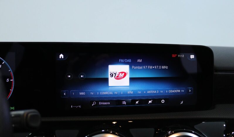 MERCEDES-BENZ Classe A 180 D AMG LINE AUT. completo