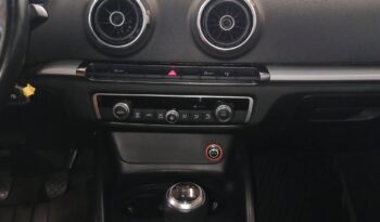 AUDI A3 Sportback 1.6 TDI ADVANCE completo
