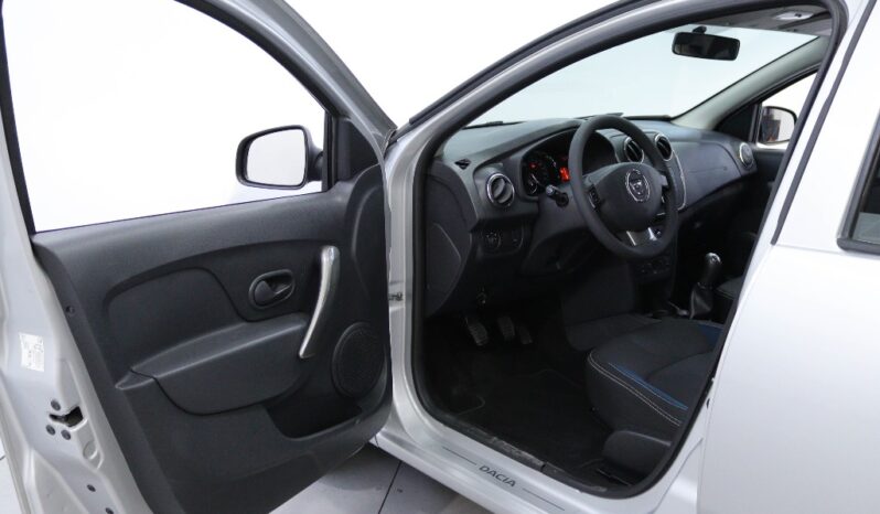 DACIA Sandero 0.9 TCE SL 10 ANOS completo