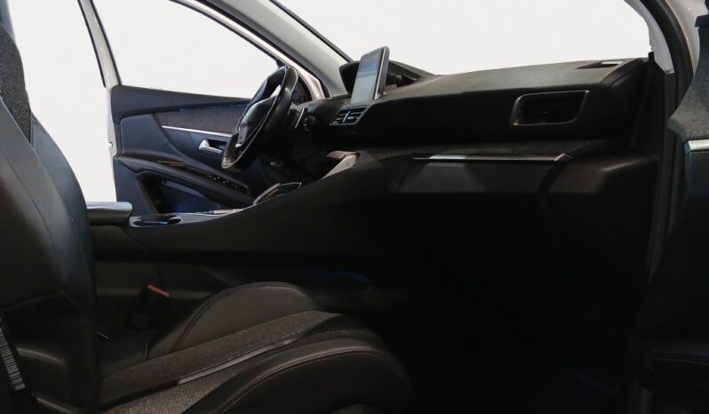 PEUGEOT 3008 1.5 BLUEHDI ALLURE EAT8 completo