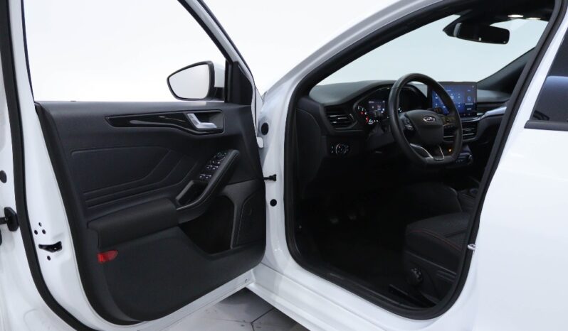 FORD Focus 1.0 ECOBOOST MHEV ST-LINE completo