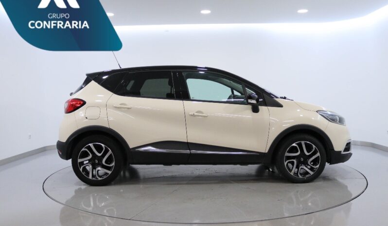 RENAULT Captur 1.2 TCE EXCLUSIVE EDC completo